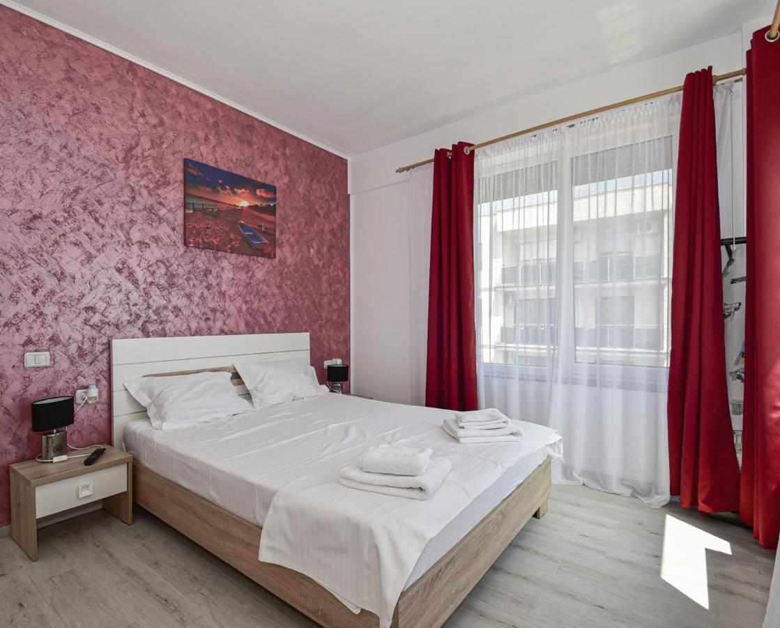 דירות Năvodari Sea View Astoria By Sunny Mamaia מראה חיצוני תמונה